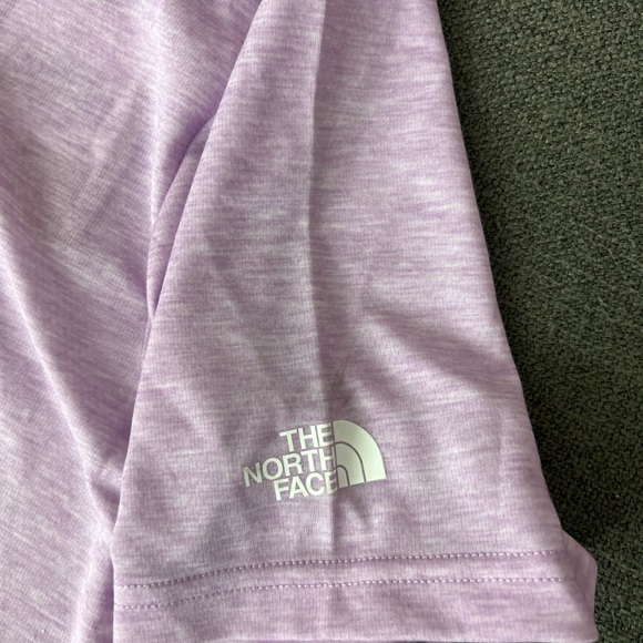 NWT North Face Athletic Tee size youth 14/16 (xl) - Picture 2 of 5